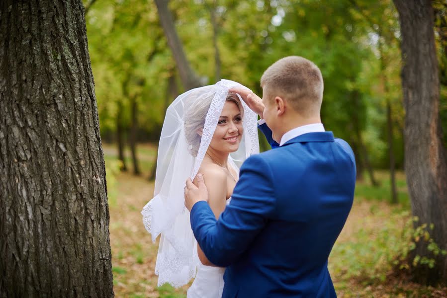 Wedding photographer Vladimir Vershinin (fatlens). Photo of 4 January 2016