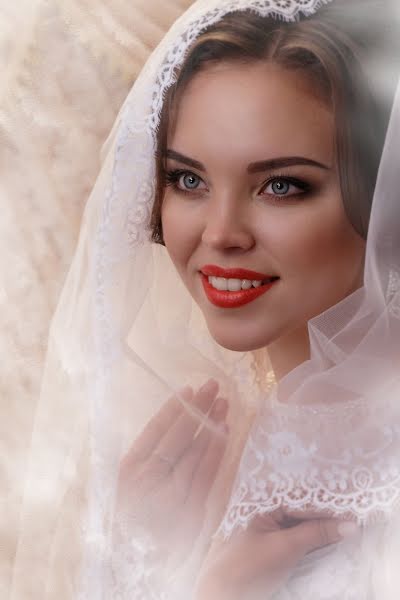 Wedding photographer Veronika Golikova (veronikagolikov). Photo of 9 March 2017