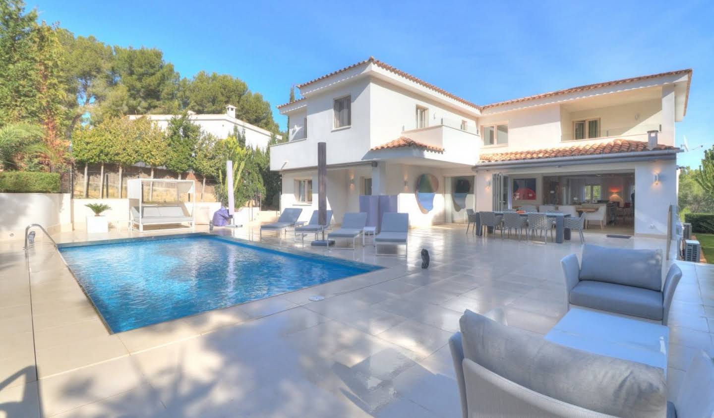 Villa with pool and terrace Calvià