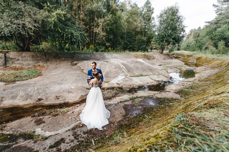 Wedding photographer Katerina Narkevich (lovelycolor). Photo of 13 October 2016