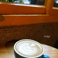 Lazy Day Cafe 老屋咖啡店