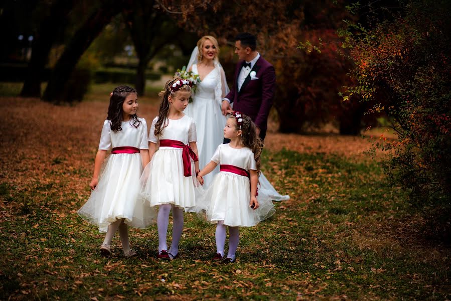 Fotografo di matrimoni Marius Stoian (stoian). Foto del 29 ottobre 2018