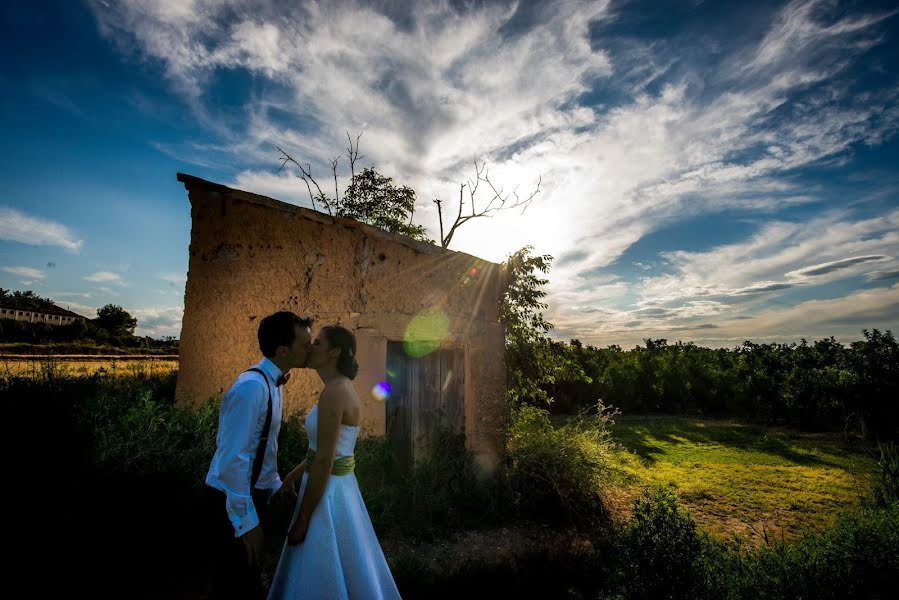 Fotografer pernikahan Neutral Fotografia (pacomorales). Foto tanggal 22 Mei 2019