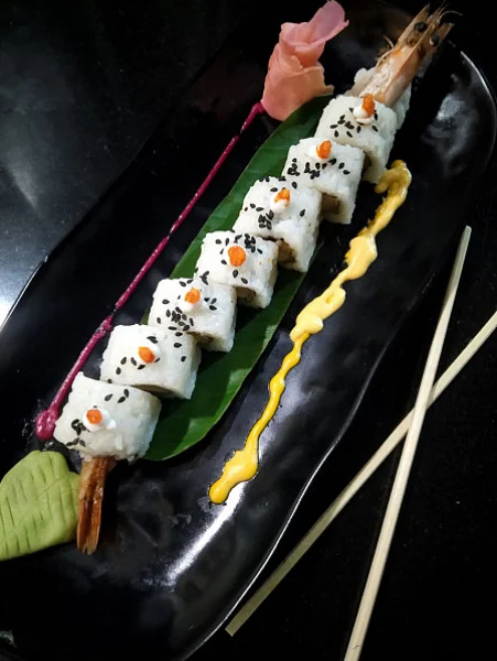 Prawns Tempura Roll