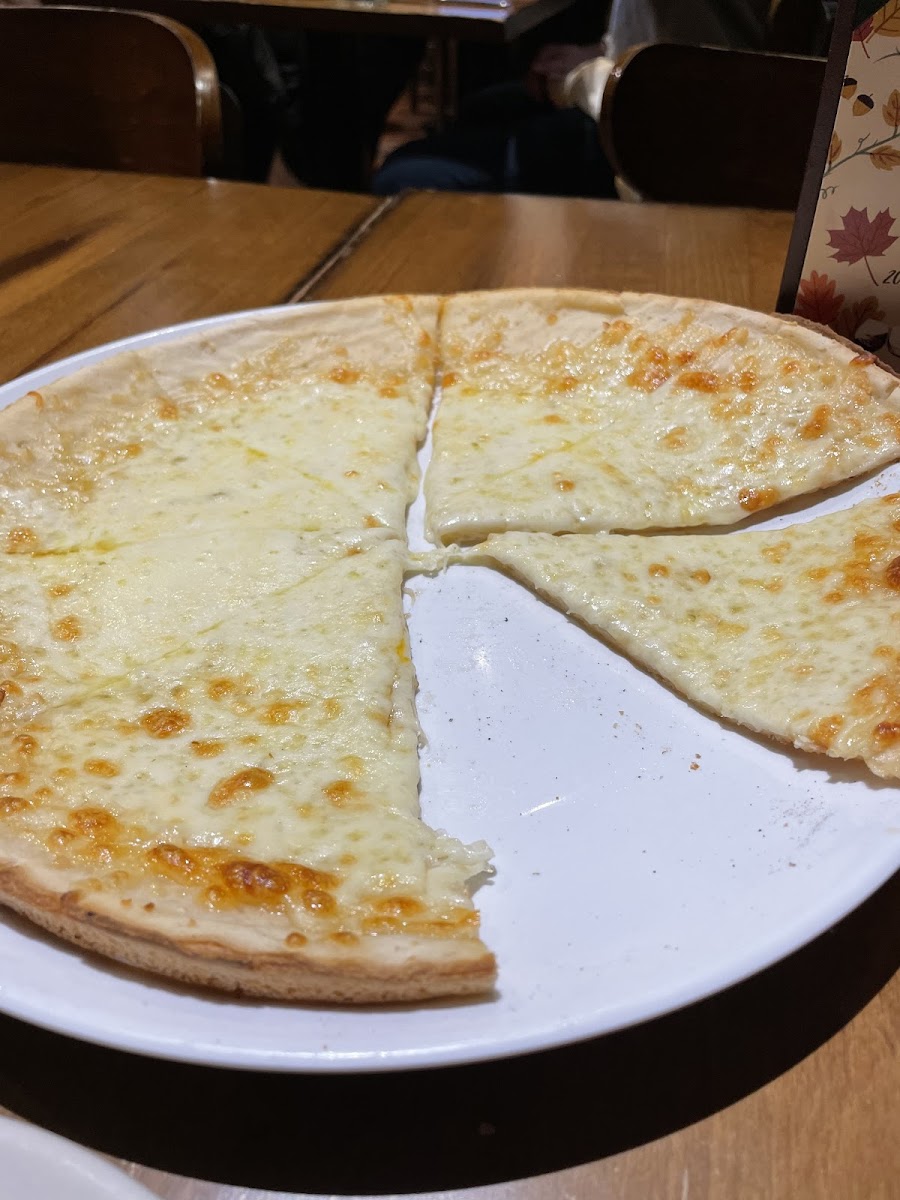 Garlic bread with cheese