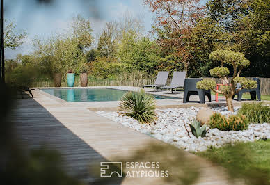 House with pool and terrace 1