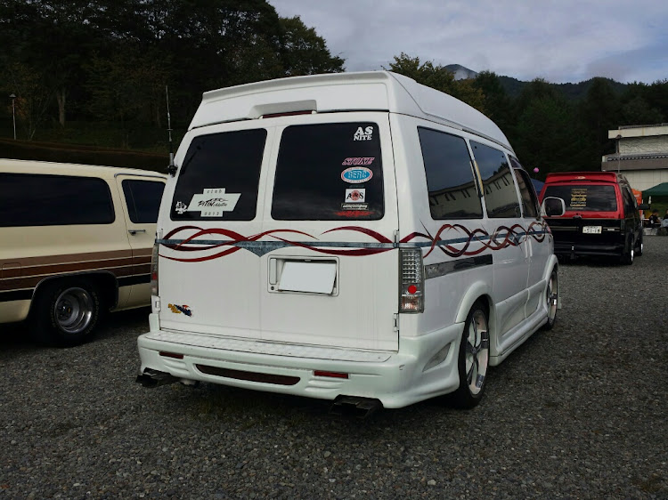 アストロの花園ナイトMT・全国ミーティング・台風・ナイトミーティング・アメ車に関するカスタム事例の投稿画像20枚目