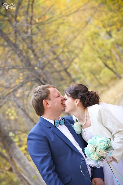 Wedding photographer Aleksandr Ilyushkin (sanchez74). Photo of 13 December 2014