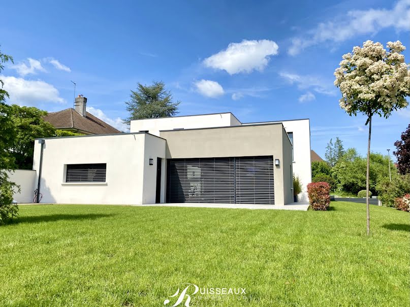 Vente maison 7 pièces 196.2 m² à Fontaine-lès-Dijon (21121), 949 000 €