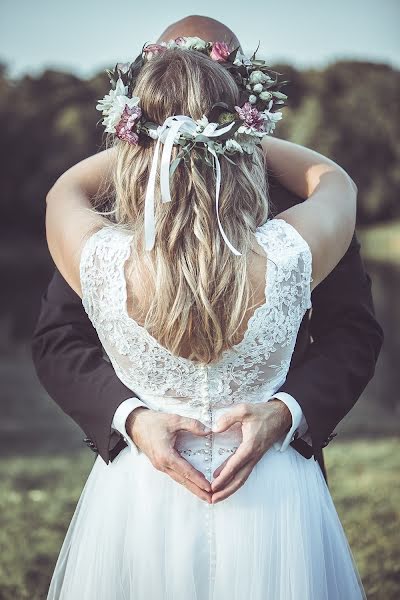 Fotografo di matrimoni Sylwia Dziadoń (sylwiadz). Foto del 10 marzo 2020