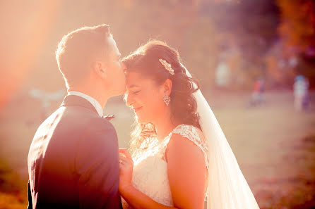 Fotografo di matrimoni Teodora Bisog (teodorabisog). Foto del 20 novembre 2019