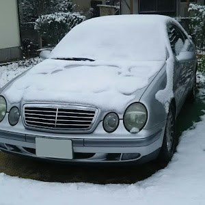 CLK クーペ C208