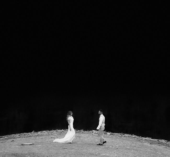 Huwelijksfotograaf Oleh Kolos (mowf). Foto van 3 april 2023