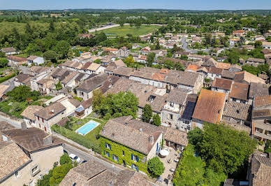 House with pool and terrace 2