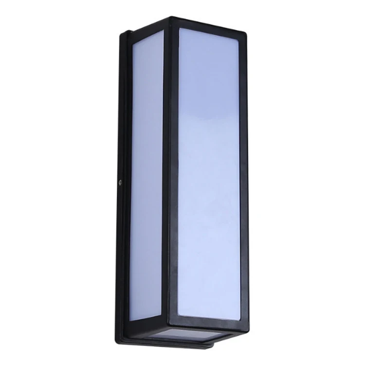 Villa Aluminium Buitenmuurlamp voor Voordeurverlichting Verlicht je huis met stijl en duurzaamheid Modern design weerbestendig perfect voor buitenshuis.