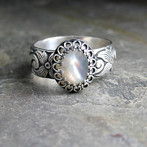 Title 3, Womens Ring Retro Simple And Exaggerated Perso...