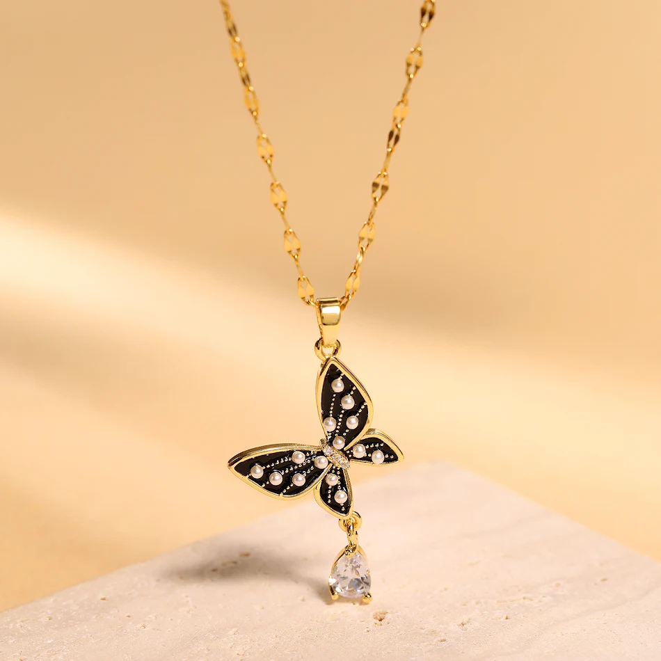 Temperament Pearl druppel olie vlinder ketting met geavanceerd ontwerp kwastje hanger veelzijdige sieraden.