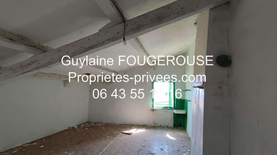 Vente maison 3 pièces 52 m² à Saint-Maurice-en-Gourgois (42240), 37 000 €