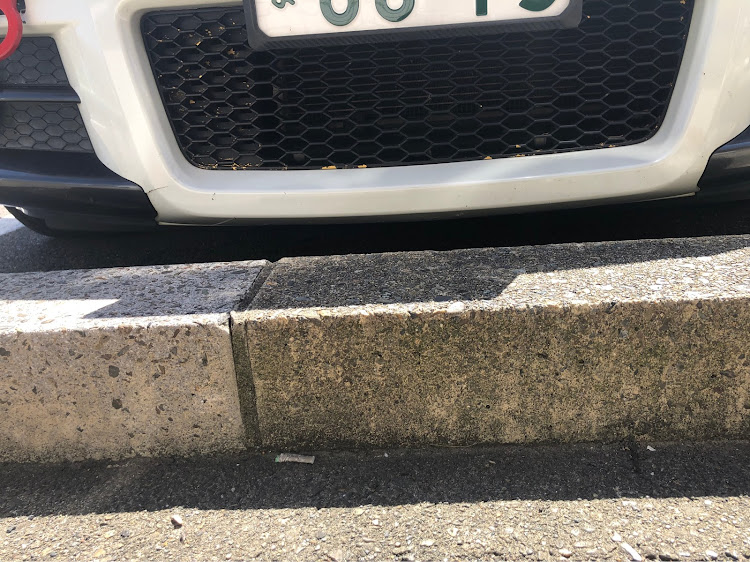 スイフトスポーツのドライブ・スイフトスポーツ・近所をプラプラ・3密を避けてに関するカスタム事例の投稿画像7枚目