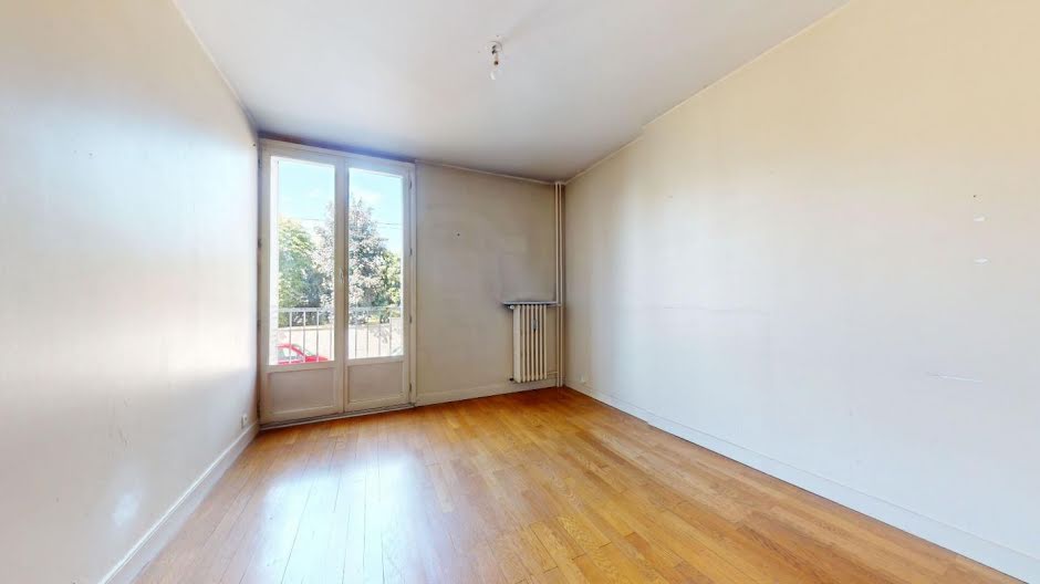 Vente appartement 2 pièces 80 m² à Bron (69500), 220 000 €