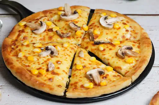 Mushroom Corn Pizza