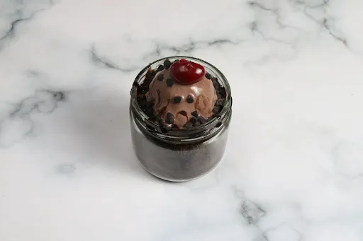 Chocolate Ice Cream Jar Cake [250 Grams]