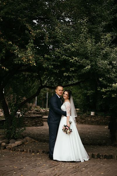 Fotógrafo de casamento Viktoriya Alekseeva (vikkiph). Foto de 20 de setembro 2020