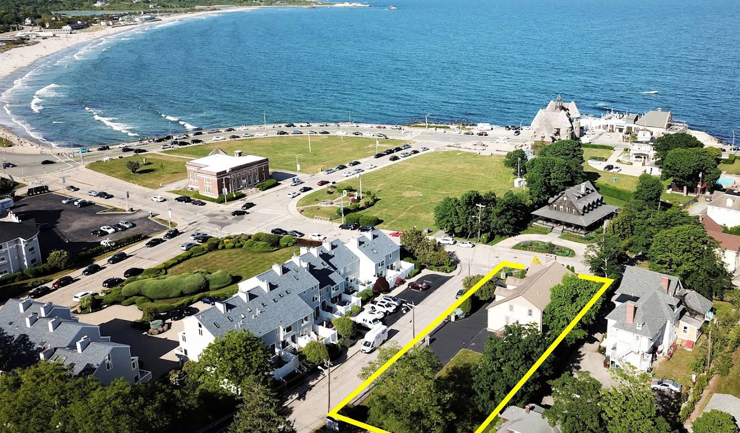 Property Narragansett