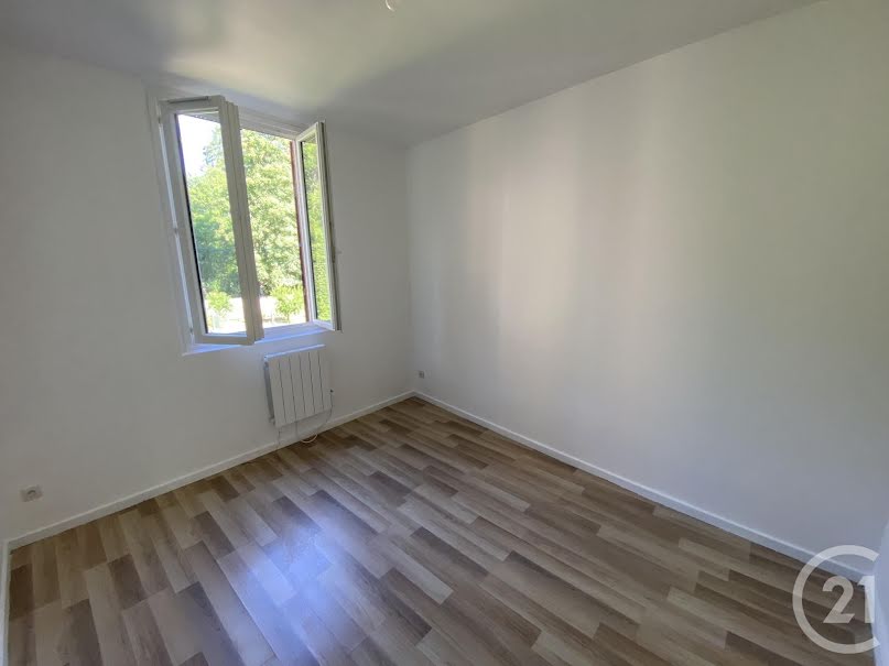 Vente maison 5 pièces 106 m² à Clamecy (58500), 73 000 €