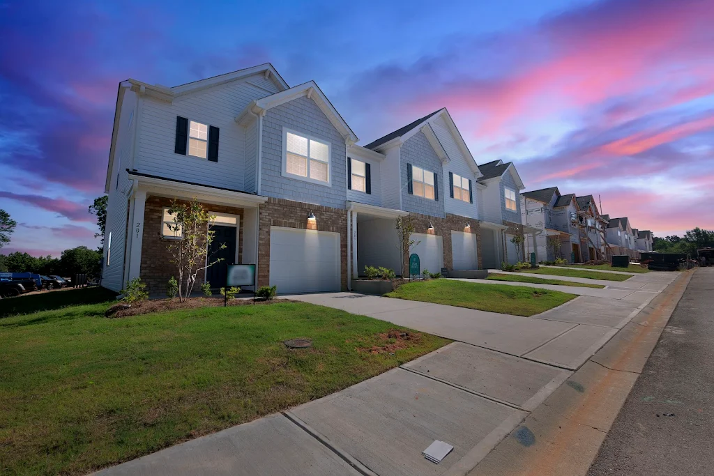 Exterior of eagle chase townhomes at dusk