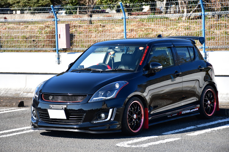 スイフトの撮影・DIY・めんどくさがりに関するカスタム事例の投稿画像2枚目
