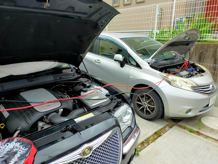 300C ツーリングのクライスラー300c・バッテリー上がり・バッテリー充電・試運転がてらのドライブ・97,777kmに関するカスタム事例の投稿画像2枚目