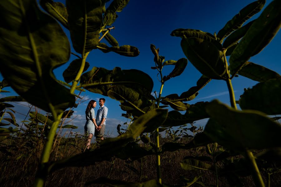 Φωτογράφος γάμων Péter Győrfi-Bátori (purephoto). Φωτογραφία: 10 Αυγούστου 2021