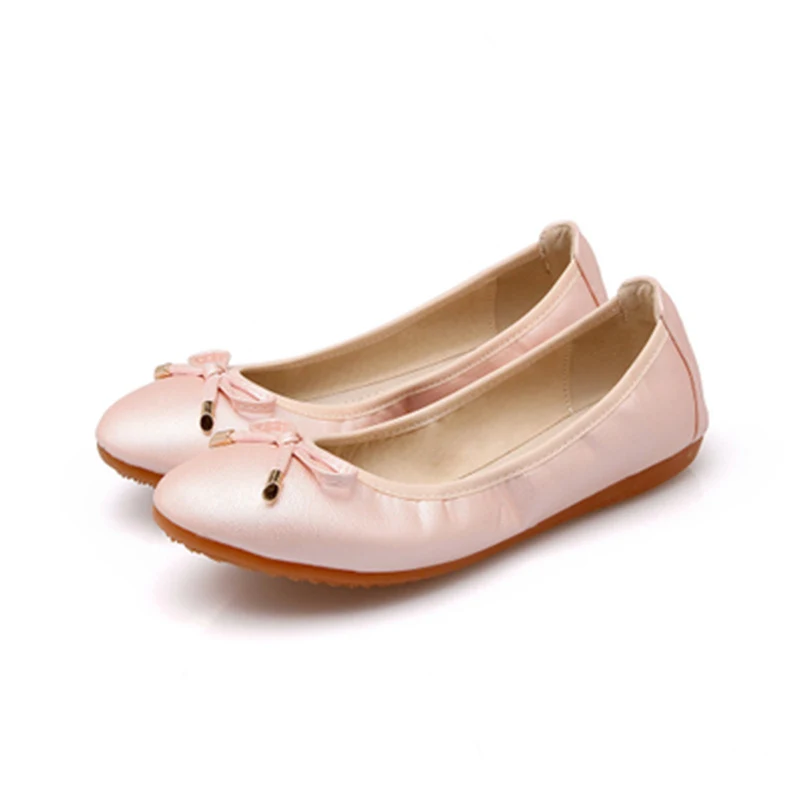 Ballerines à nœud pour femmes, confortables et élégantes. Idéales pour toutes les occasions, profitez du style et du confort à chaque pas.