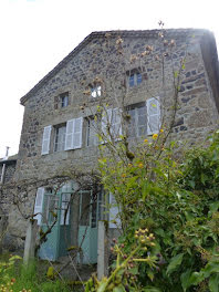 maison à Prades (43)