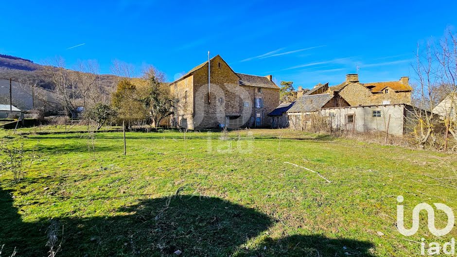 Vente maison  350 m² à Sévérac-le-Château (12150), 246 000 €