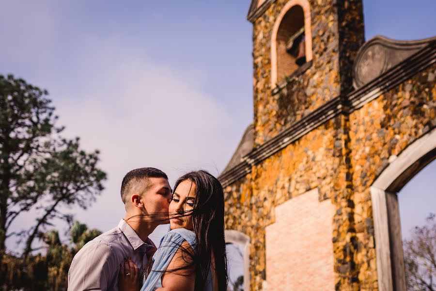 Wedding photographer Douglas Gavinho (douglasgavinho). Photo of 24 September 2021