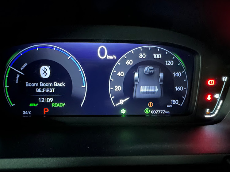 ステップワゴンスパーダのひさしぶりの投稿・キリ番GET・ショックな出来事・レンタカー生活・納車待ち…。に関するカスタム事例の投稿画像1枚目