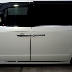 ステップワゴン RP8