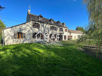 maison à Oulchy-le-Château (02)