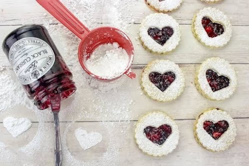 German Linzer Christmas Cookies