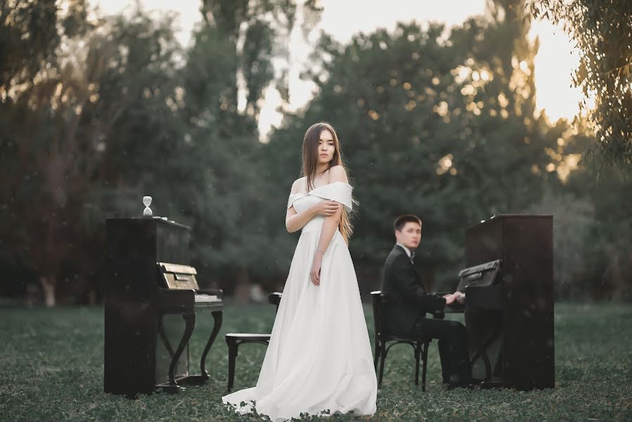 Fotografo di matrimoni Ruslan Rakhmanov (russobish). Foto del 31 marzo 2019