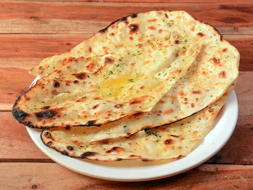 Butter Naan (1 Pc)