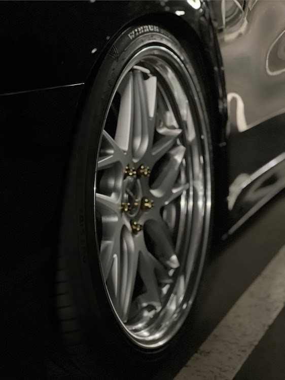ヴェルファイアのお披露目会・エアサス・車高調・BBS・30はでかいね。に関するカスタム事例の投稿画像5枚目