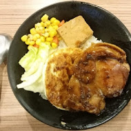 超吉飯桶(科園店)