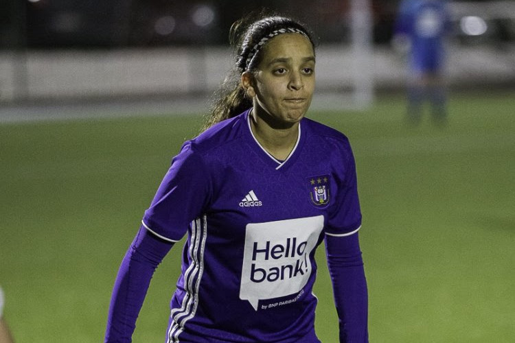 🎥 Anderlecht - La Gantoise : le tout premier but de Sakina Diki Ouzraoui 