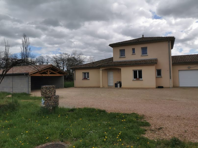 Vente maison 6 pièces 135 m² à Crêches-sur-Saône (71680), 380 000 €