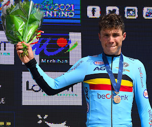 Nederlander viert feest in Tour de l'Avenir, twee Belgen mochten mee op het podium