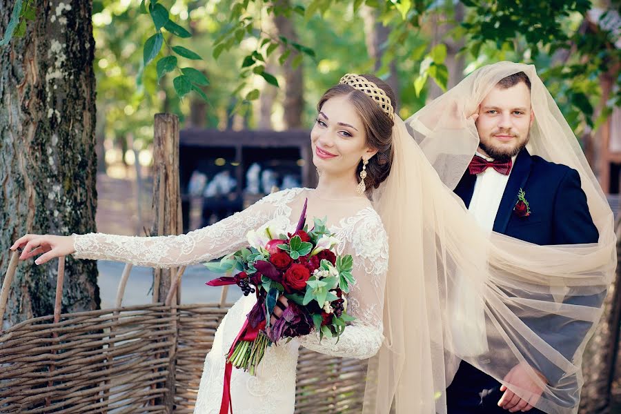 Photographe de mariage Lyudmila Buymova (buymova). Photo du 25 avril 2016