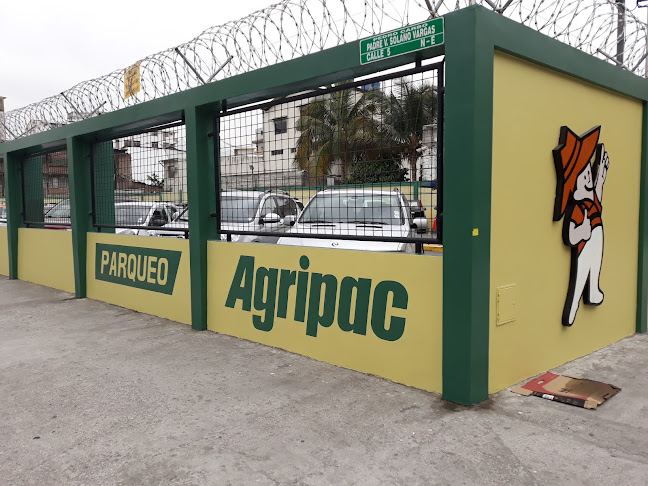 Opiniones de Parqueo Agripac S.A en Guayaquil - Aparcamiento